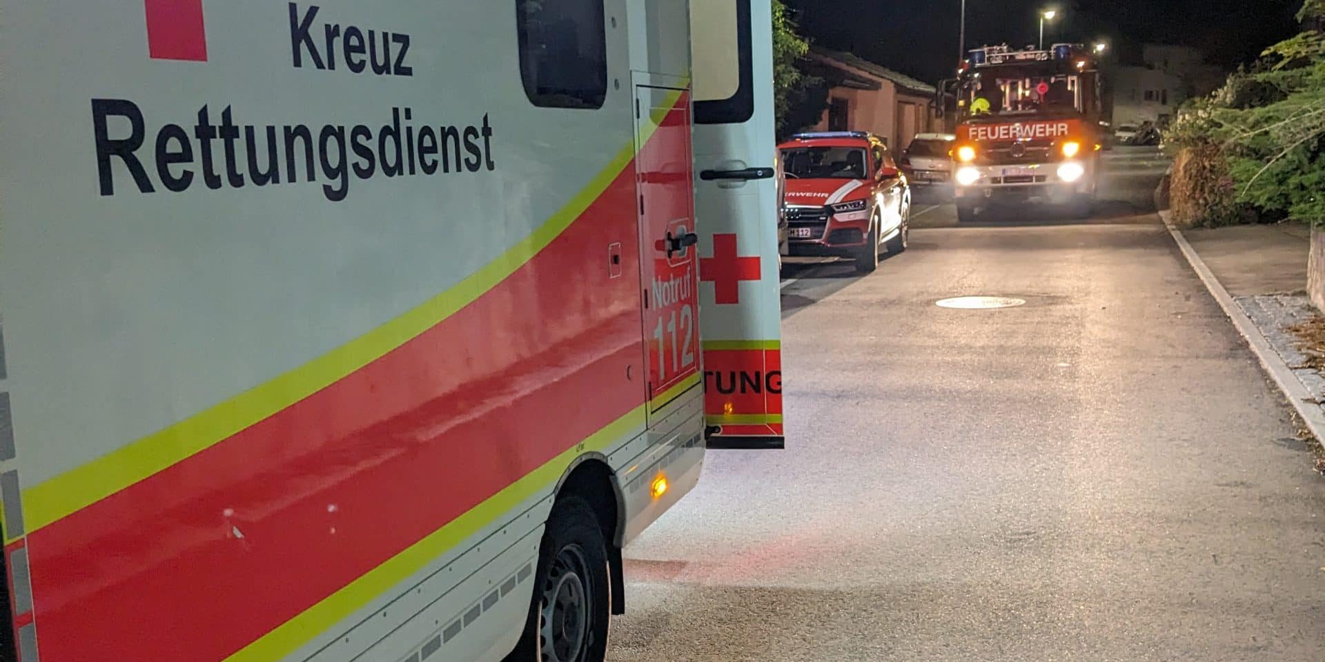 PXL_20230813_024348095